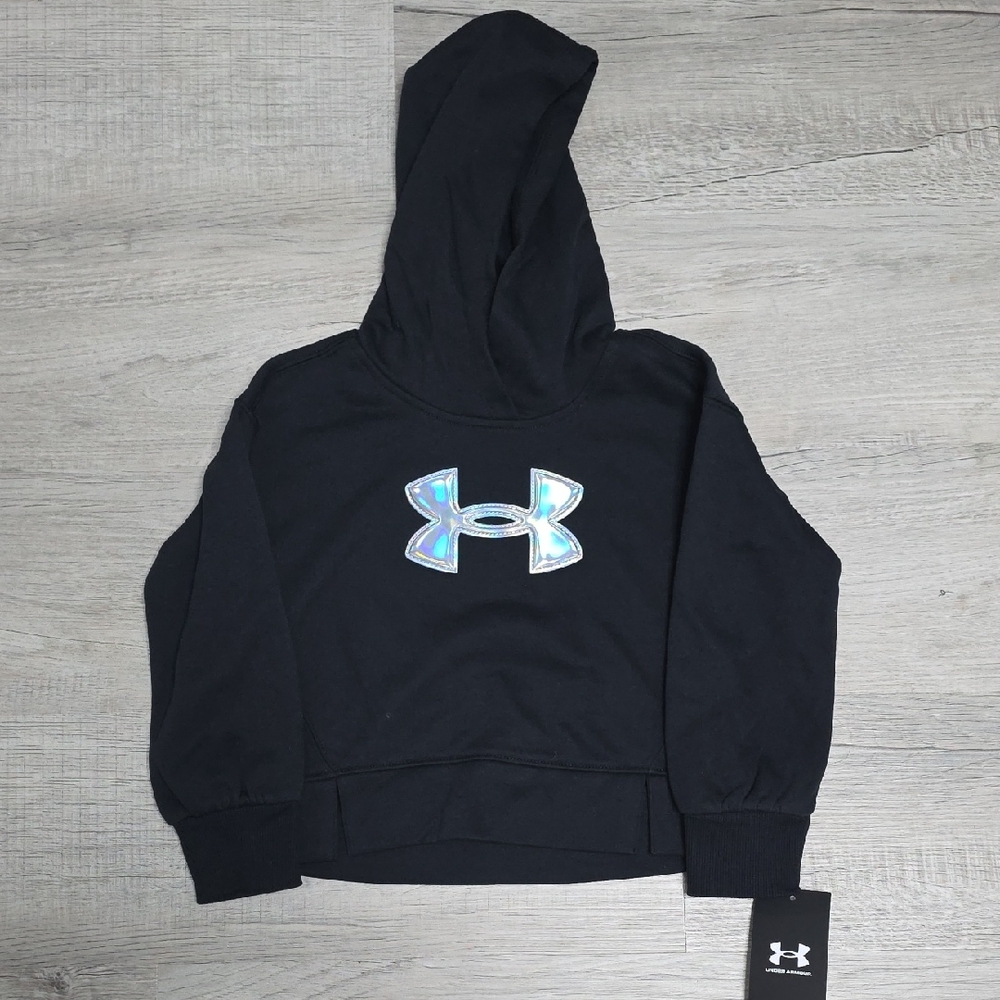 NWT Under Armour Kids Black Hoodie with Iridescent Logo - Size 4
